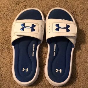 Boys Under Armour Athletic flip flop